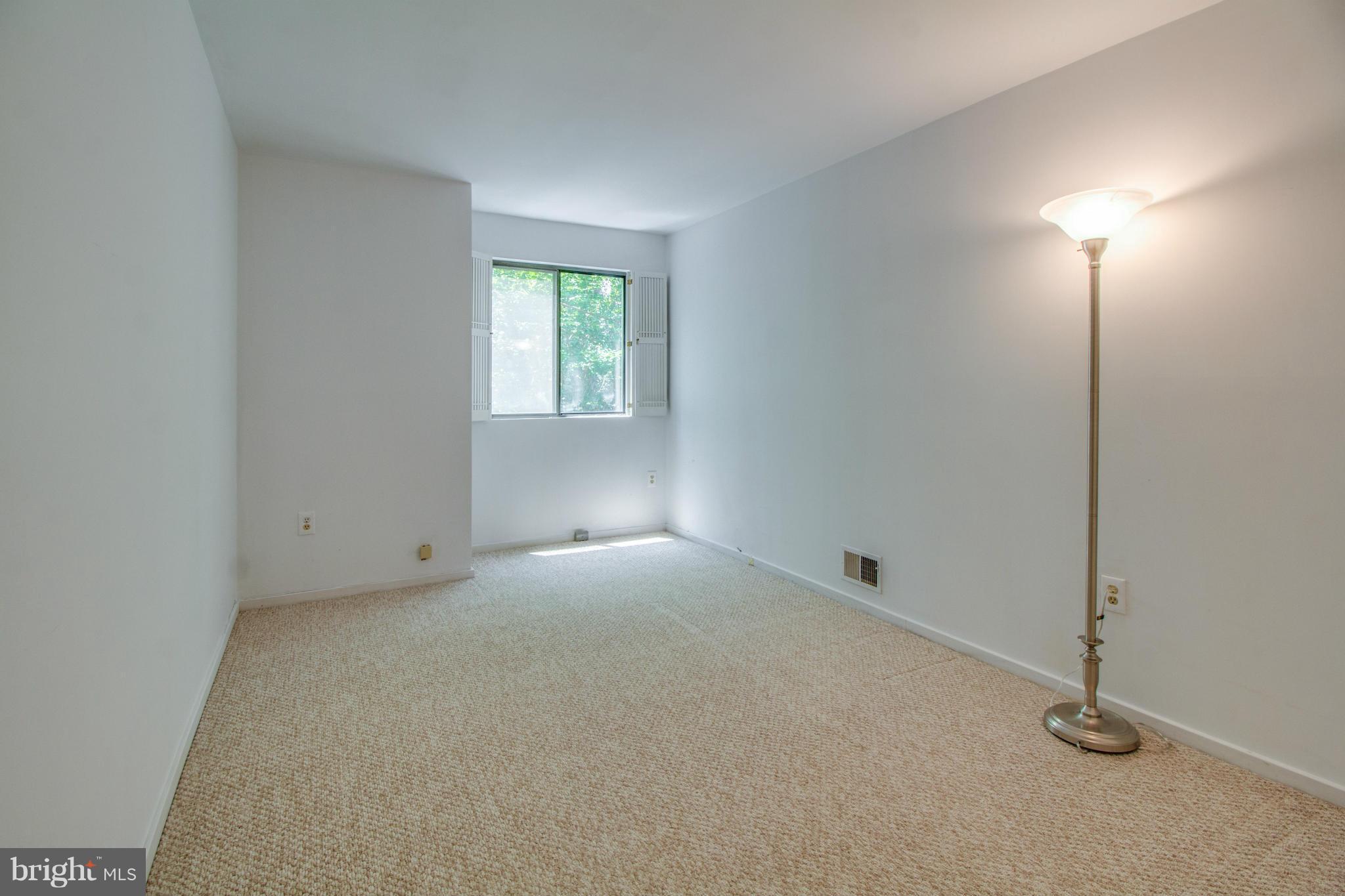 1673 Cedar Hollow Way Reston, VA 20194 - Photo 8 of 30 Bedroom
