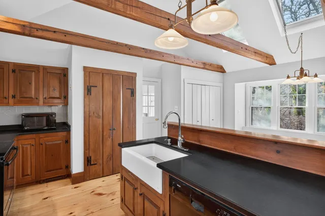 $1,395,000 | 14 Bambi Way, Orleans, MA 02653