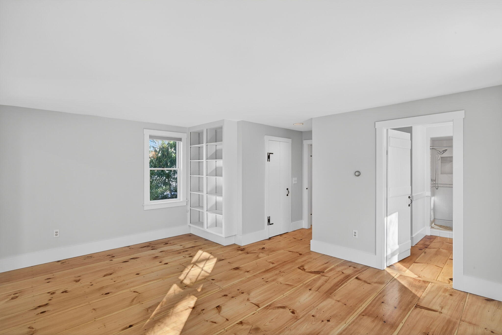 14 Bambi Way Orleans, MA 02653 - Photo 28 of 59 a view of a bedroom with a bedroom