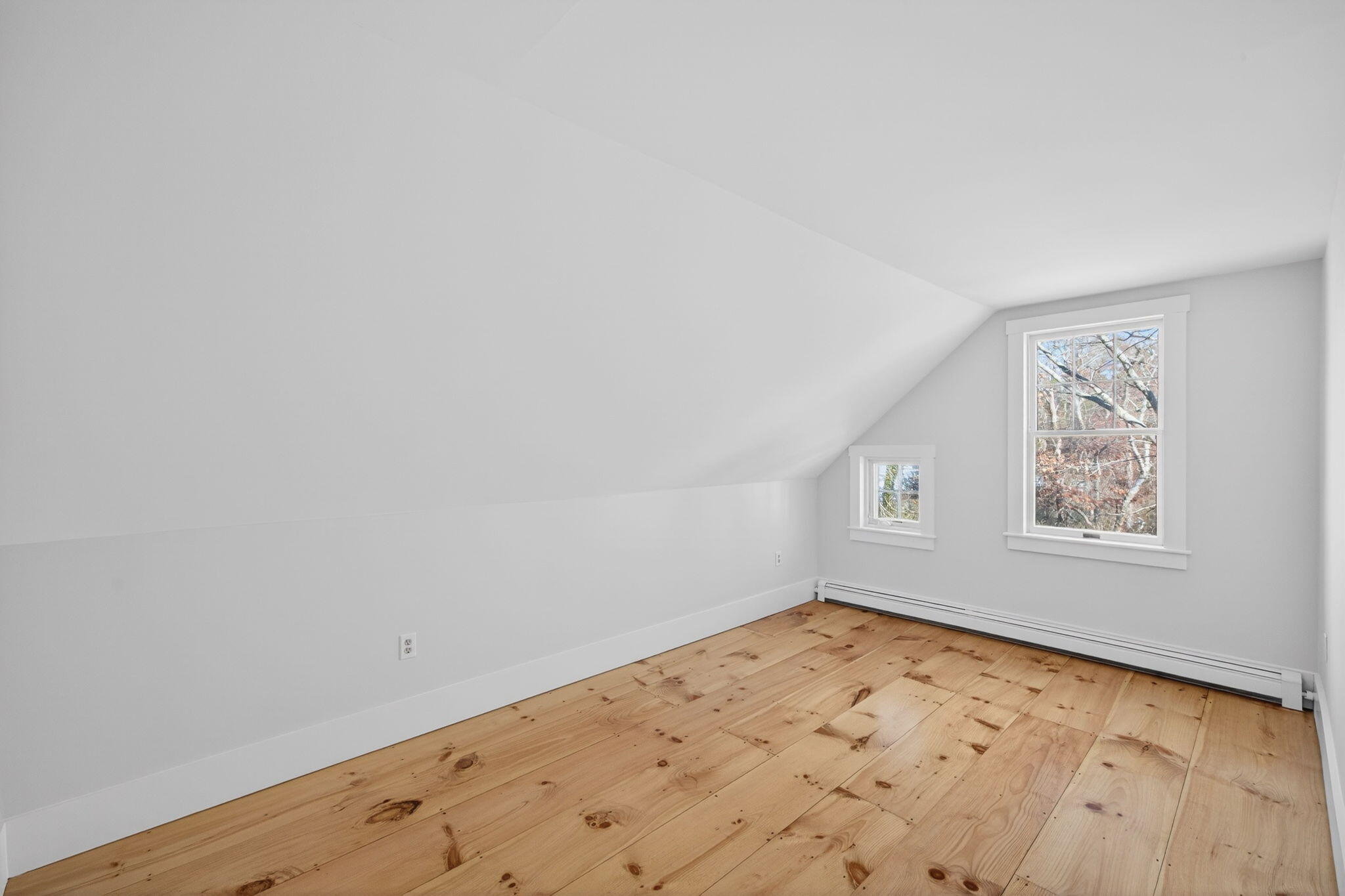 14 Bambi Way Orleans, MA 02653 - Photo 50 of 59 an empty room with a window