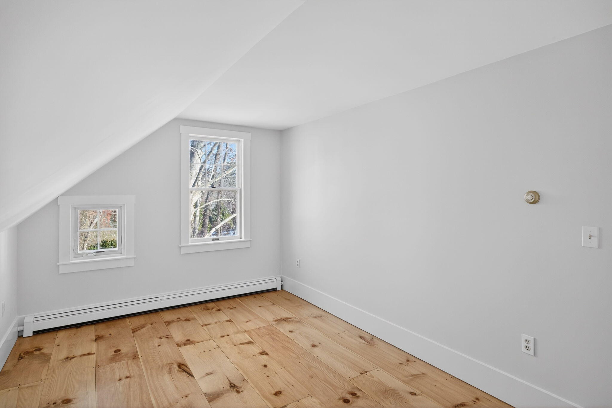 14 Bambi Way Orleans, MA 02653 - Photo 51 of 59 an empty room with a window