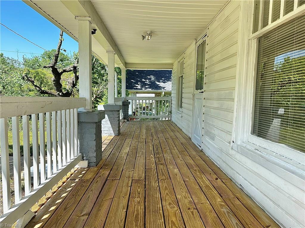 1311 Ragan Avenue High Point, NC 27260 - Photo 3 of 12