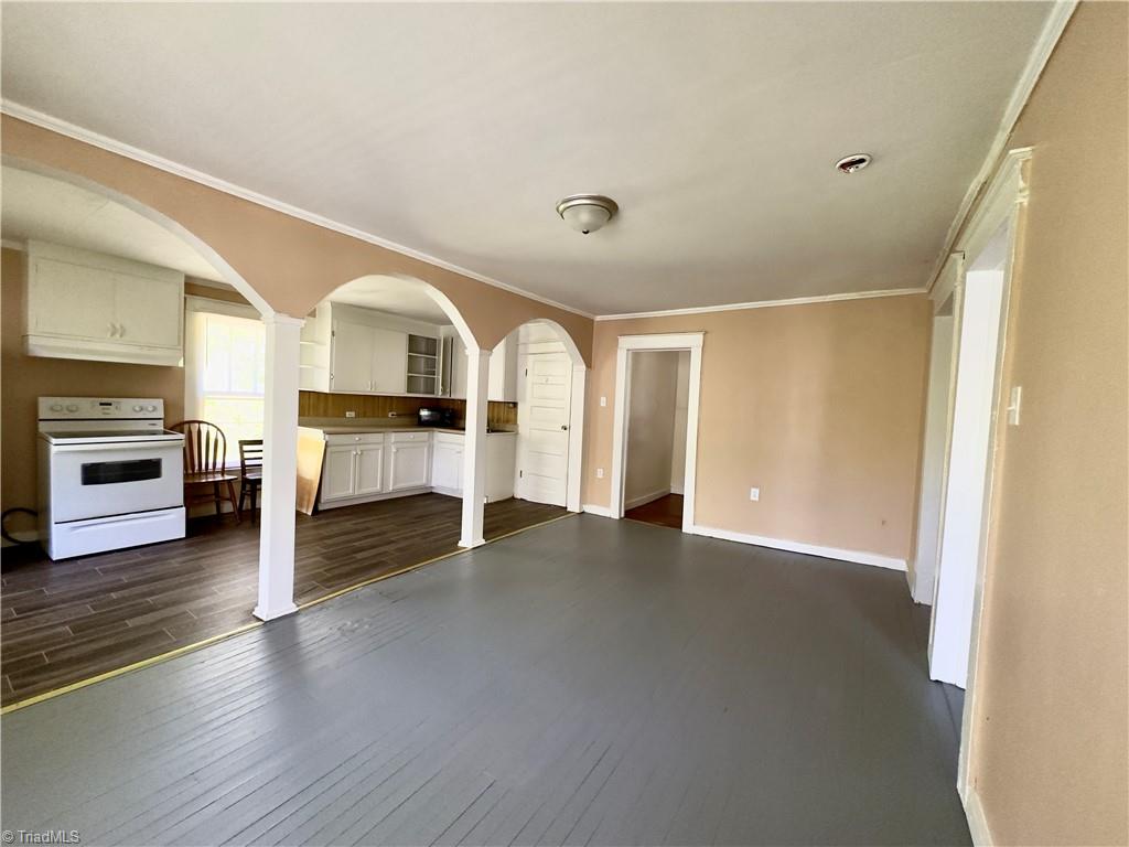 1311 Ragan Avenue High Point, NC 27260 - Photo 5 of 12