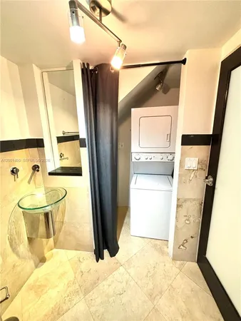 $3,750 | 2666 Tigertail Avenue, Unit 114, Miami, FL 33133