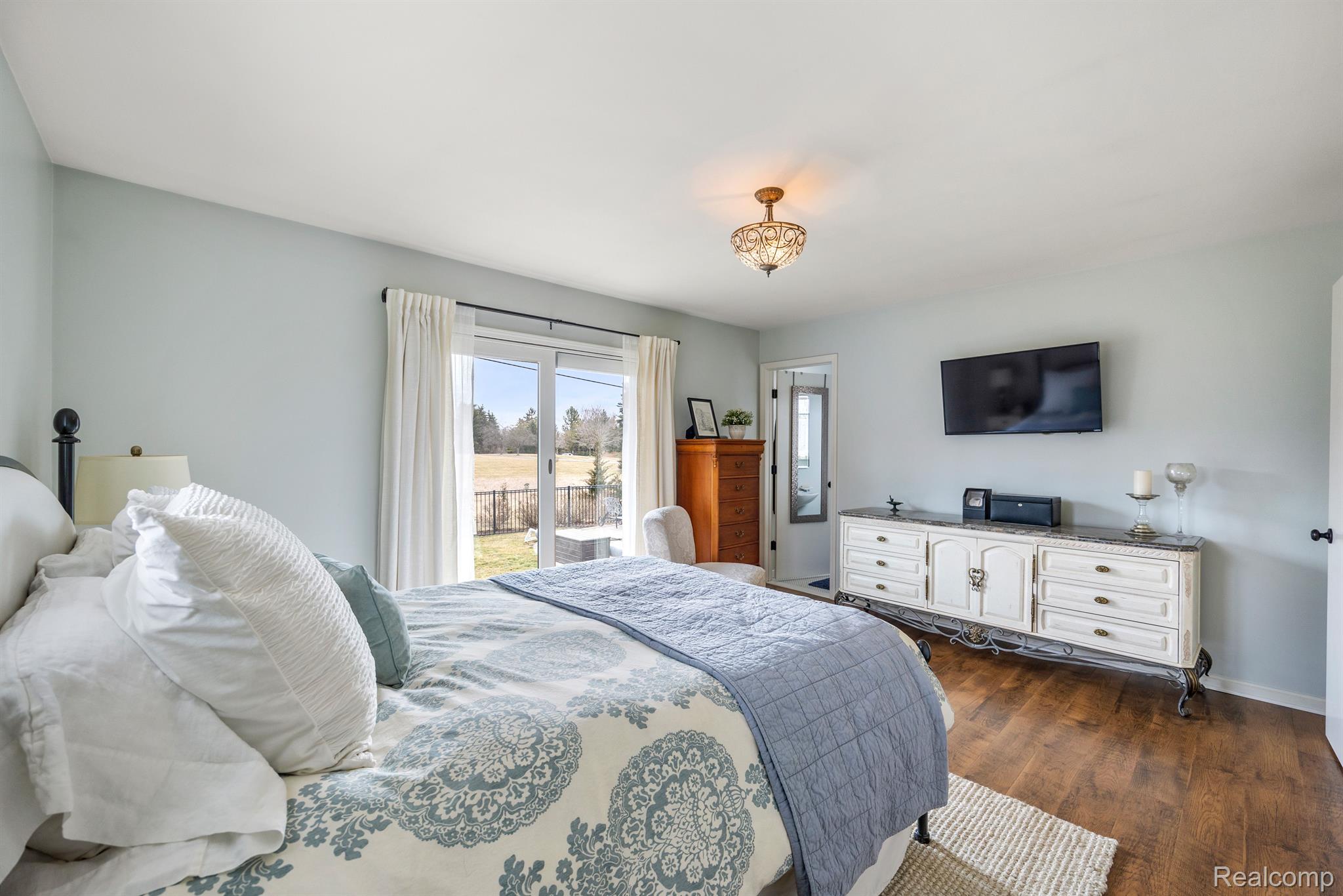 1125 East Gunn Road Rochester, MI 48306 - Photo 28 of 51 Gallery Image 28