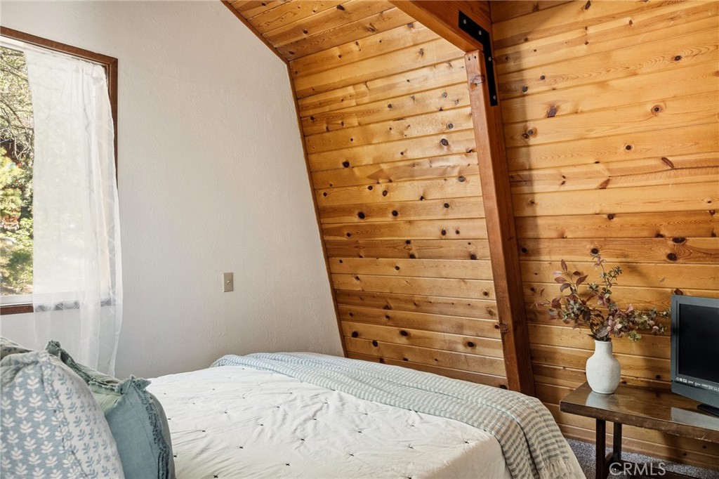 1226 Bridal Path Rimforest, CA 92378 - Photo 25 of 28
