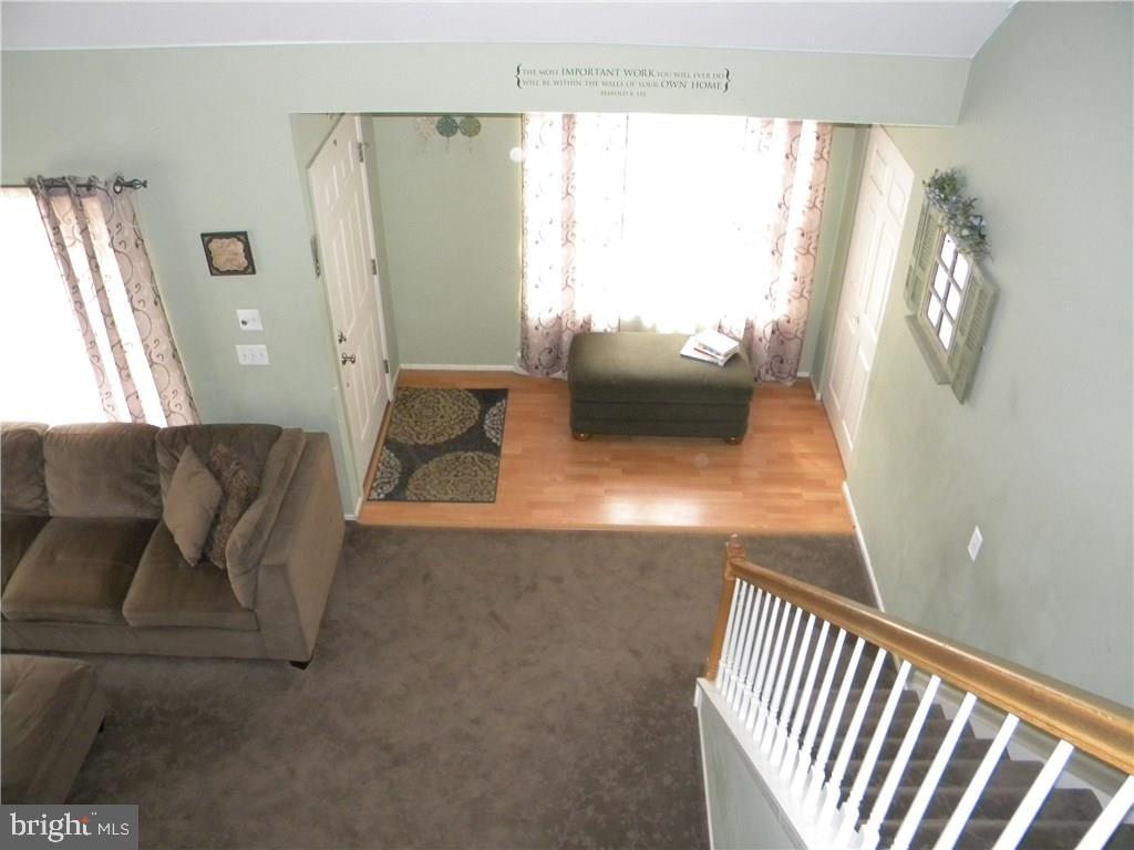 196 Wave Road Manahawkin, NJ 08050 - Photo 3 of 30