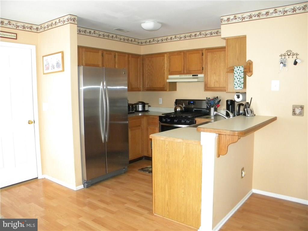196 Wave Road Manahawkin, NJ 08050 - Photo 6 of 30
