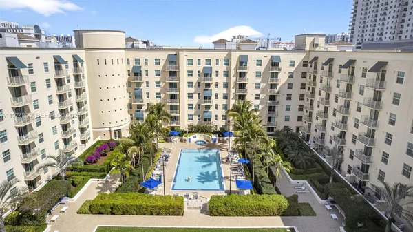$2,470 | 610 Clematis Street, Unit 336, West Palm Beach, FL 33401
