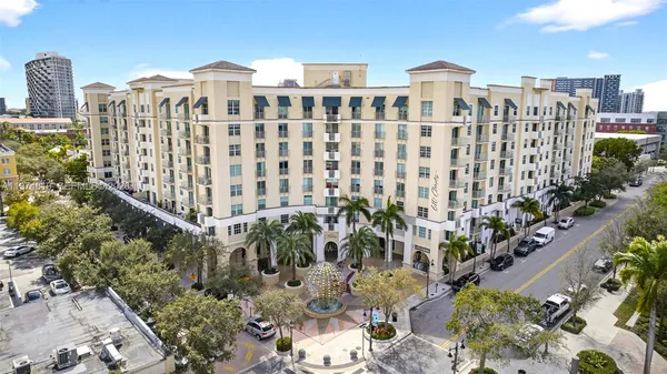 $2,470 | 610 Clematis Street, Unit 336, West Palm Beach, FL 33401