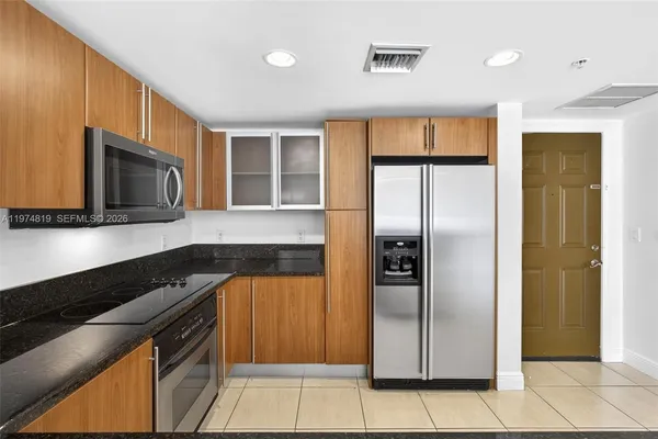 $2,470 | 610 Clematis Street, Unit 336, West Palm Beach, FL 33401