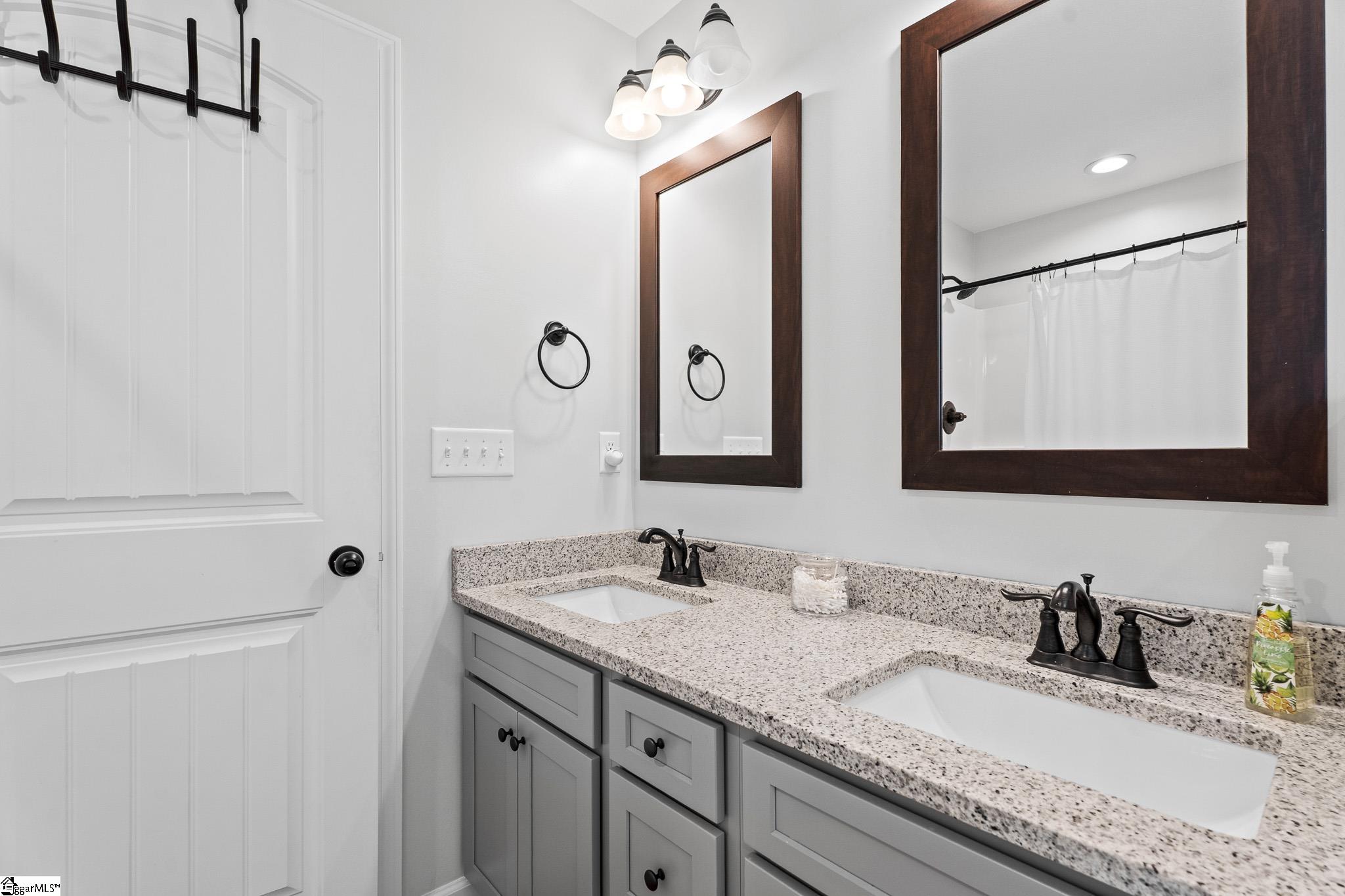 1015 Piedmont Road Chesnee, SC 29323 - Photo 14 of 32
