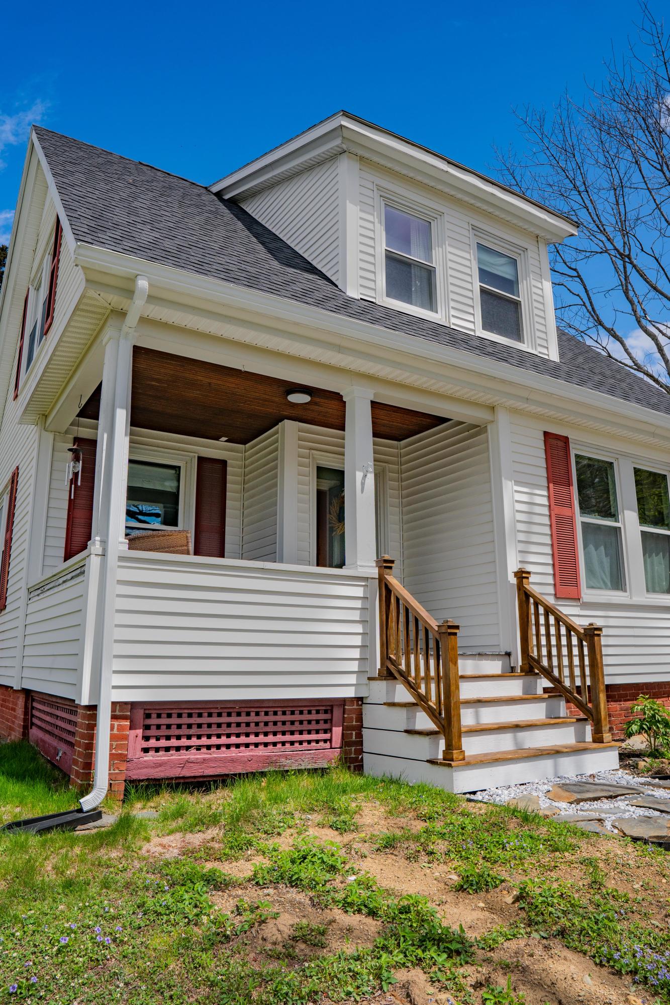 36 Prospect Street Wilton, ME 04294 - Photo 6 of 67 36 Prospect Street 06