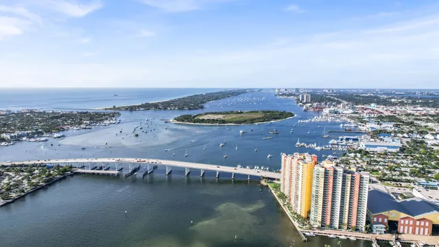 $759,000 | 2640 Lake Shore Drive, Unit 1510, Riviera Beach, FL 33404