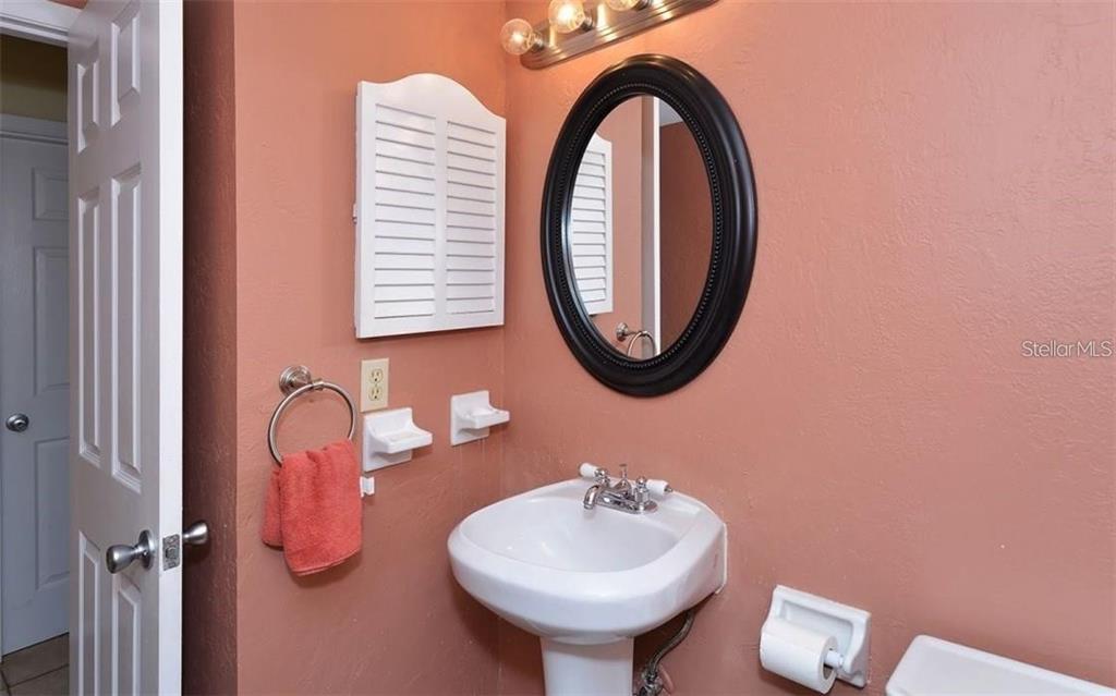 2946 Clark Road, Unit 2946 Sarasota, FL 34231 - Photo 13 of 34 Gallery Image 13