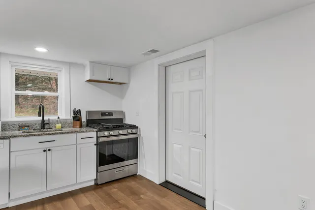 $315,000 | 616 New Hampshire Rte 103, Sunapee, NH 03782