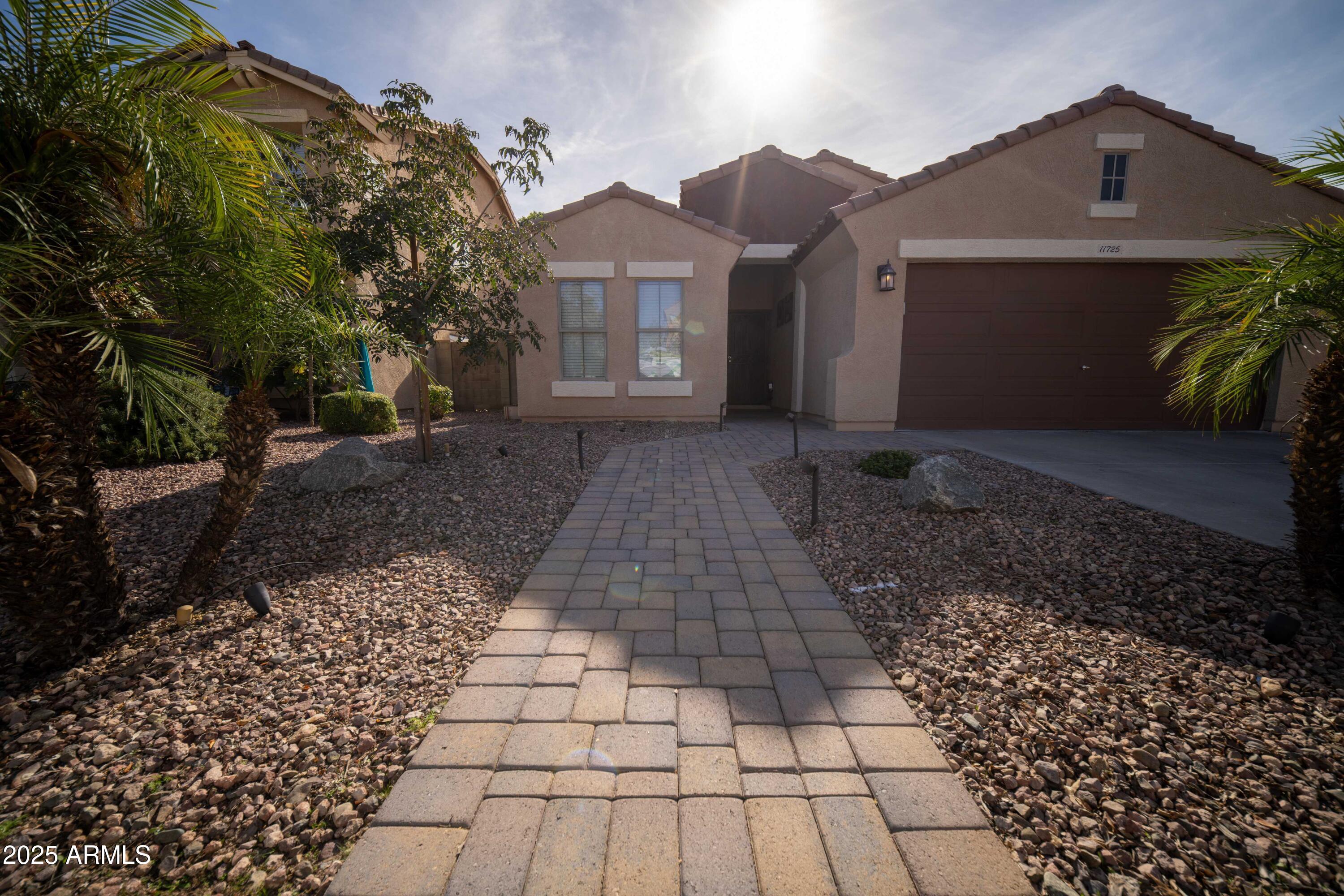 11725 West Flanagan Street Avondale, AZ 85323 - Photo 1 of 39 resizecom_Front_2