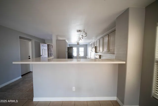 $2,400 | 11725 West Flanagan Street, Avondale, AZ 85323