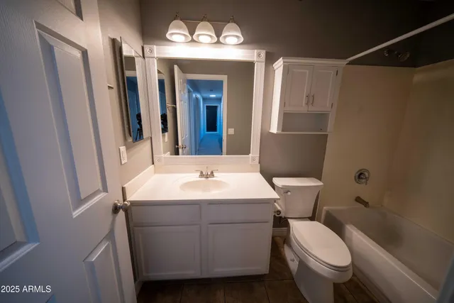 $2,400 | 11725 West Flanagan Street, Avondale, AZ 85323