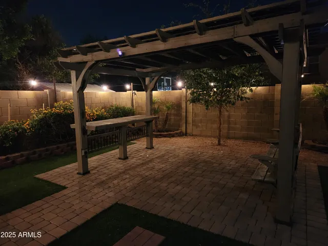 $2,400 | 11725 West Flanagan Street, Avondale, AZ 85323