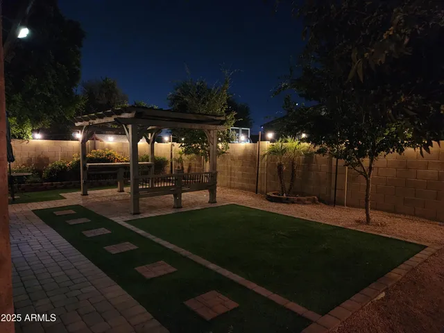 $2,400 | 11725 West Flanagan Street, Avondale, AZ 85323