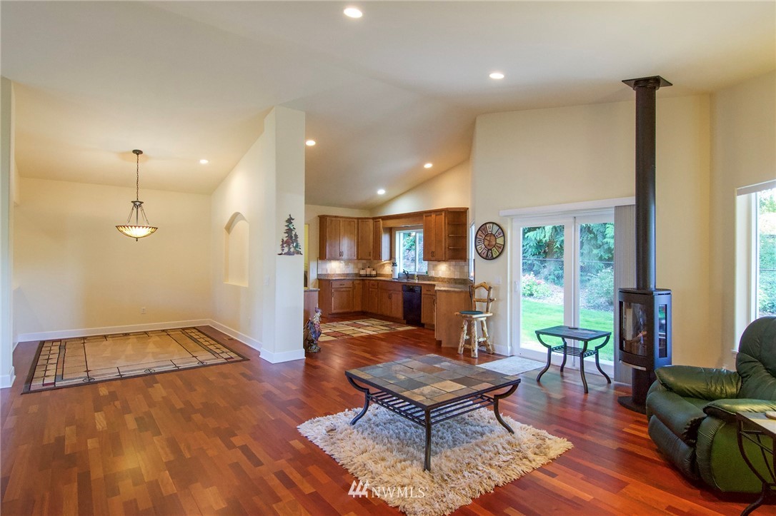 111 Madigan Road Sequim, WA 98382 - Photo 7 of 40 Gallery Image 7