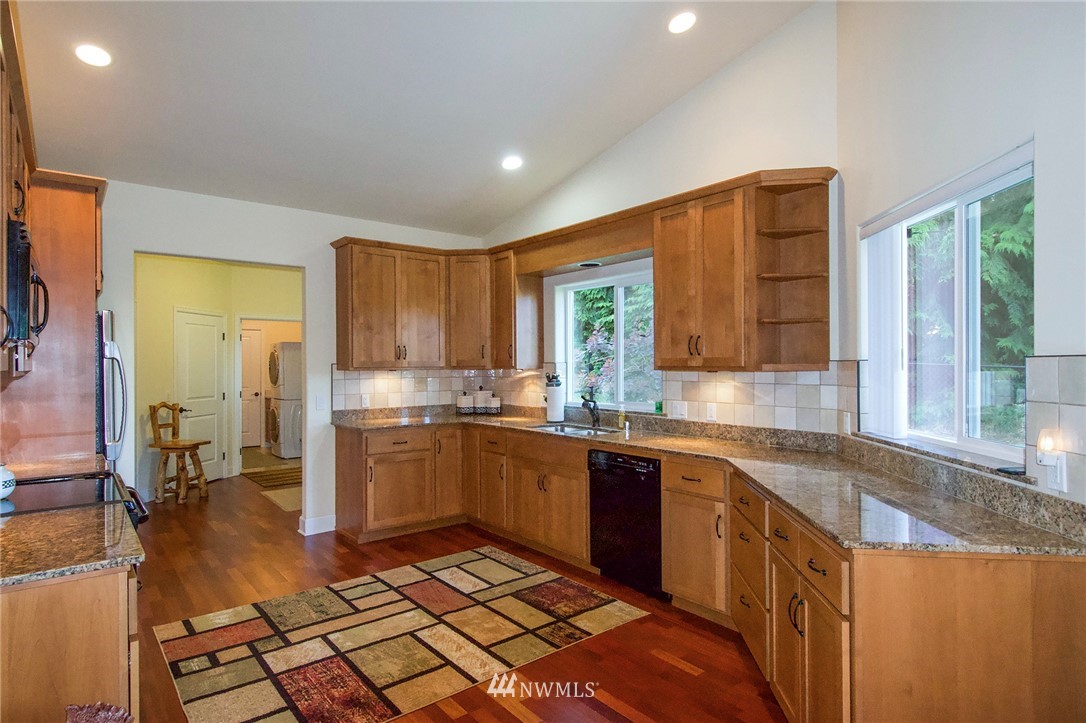 111 Madigan Road Sequim, WA 98382 - Photo 9 of 40 Gallery Image 9