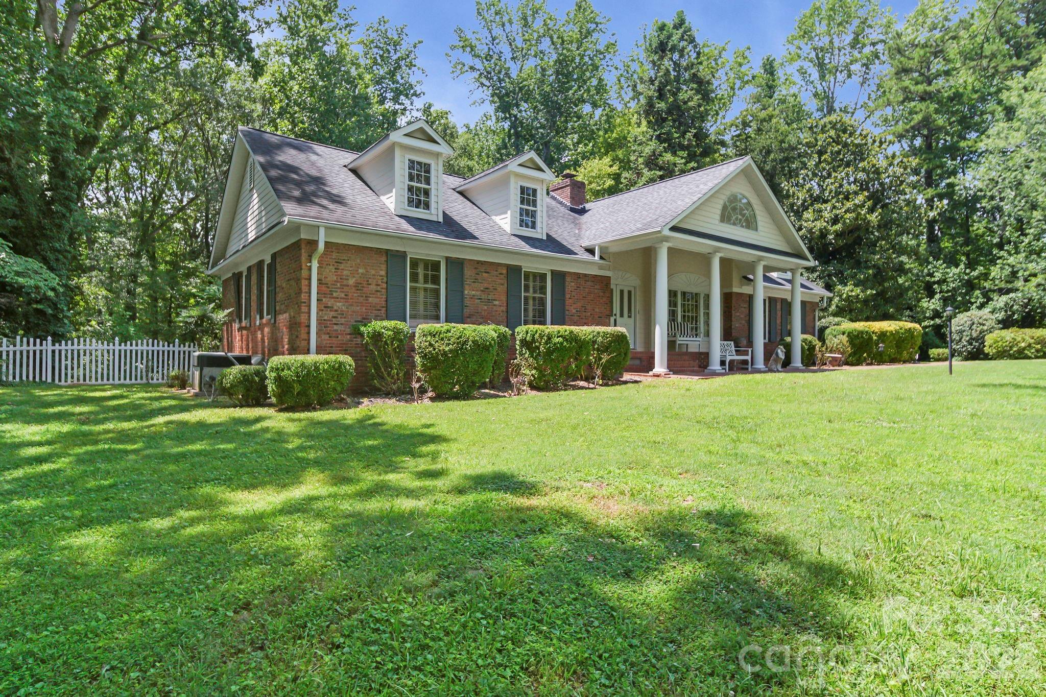 1981 State Rd S-46-1290 Clover, SC 29710 - Photo 2 of 30 Gallery Image 2