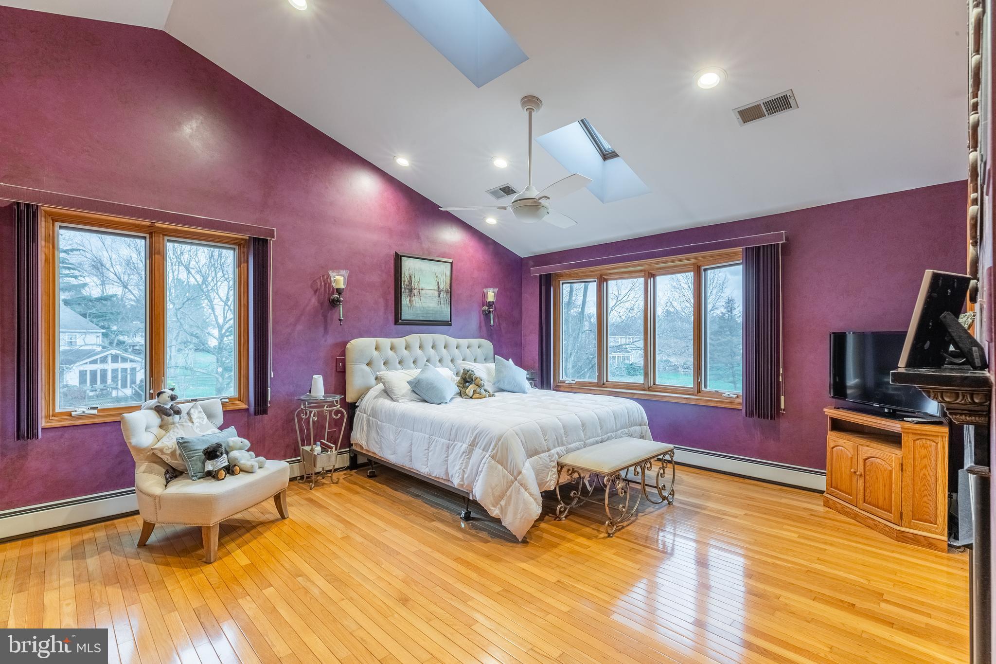 1068 Greentree Road Blue Bell, PA 19422 - Photo 16 of 34 Master with En Suite & 2 Large Walk-in Closets