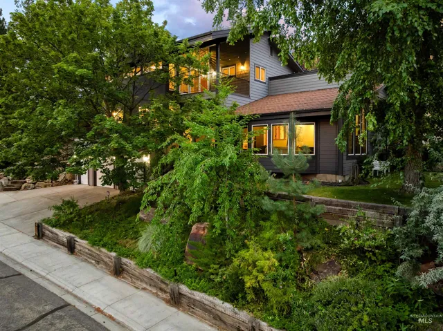 $1,049,000 | 3668 N Lane, Boise, ID 83702