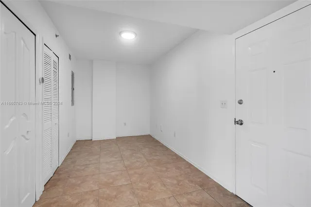 $250,000 | 218 Northwest 12th Avenue, Unit 702, Miami, FL 33128