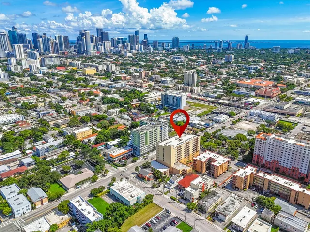 $250,000 | 218 Northwest 12th Avenue, Unit 702, Miami, FL 33128