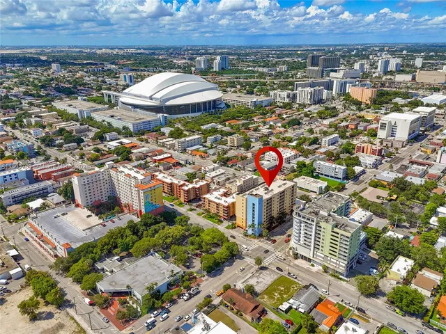 $250,000 | 218 Northwest 12th Avenue, Unit 702, Miami, FL 33128