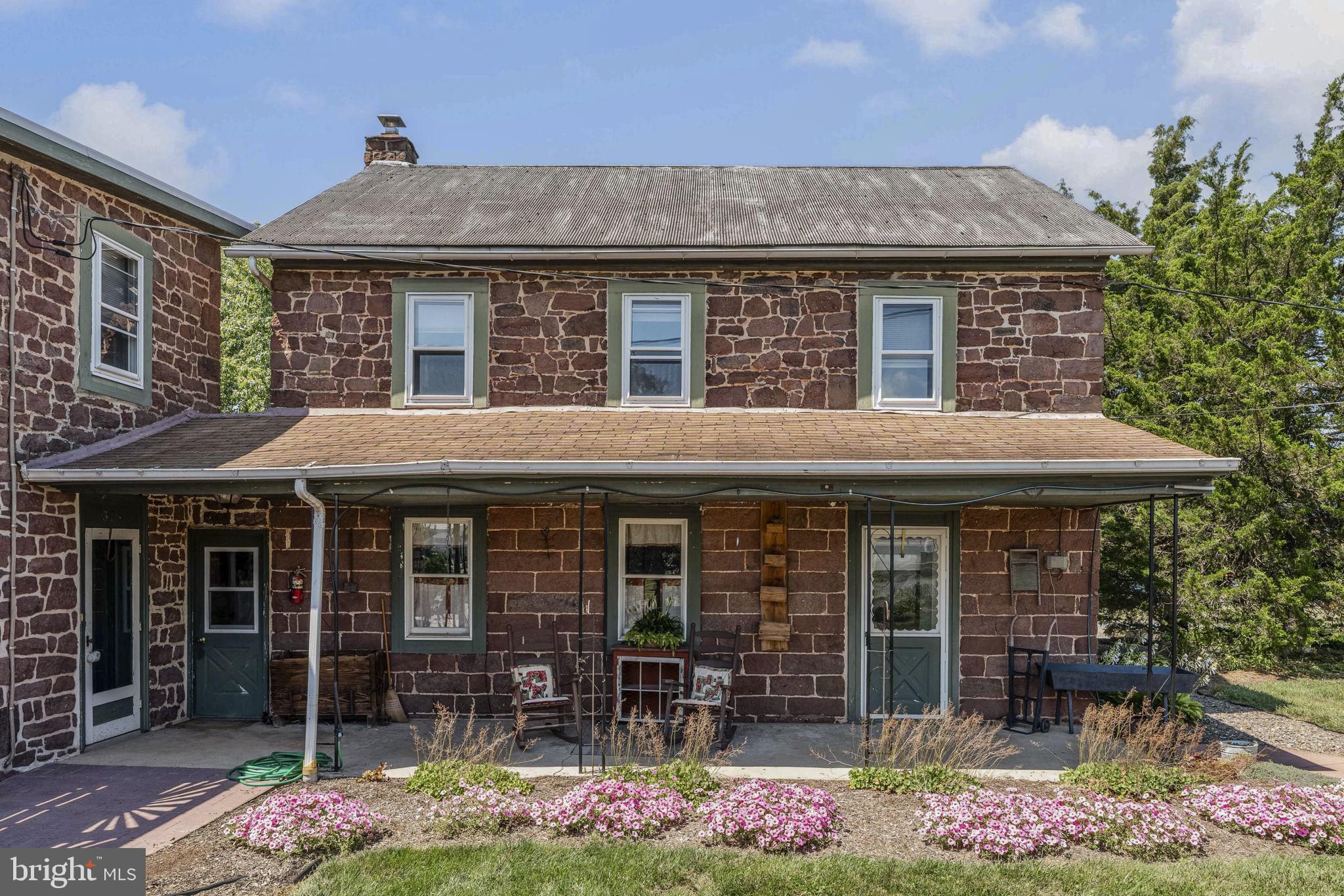 375 Lausch Road Denver, PA 17517 - Photo 10 of 79 Gallery Image 10