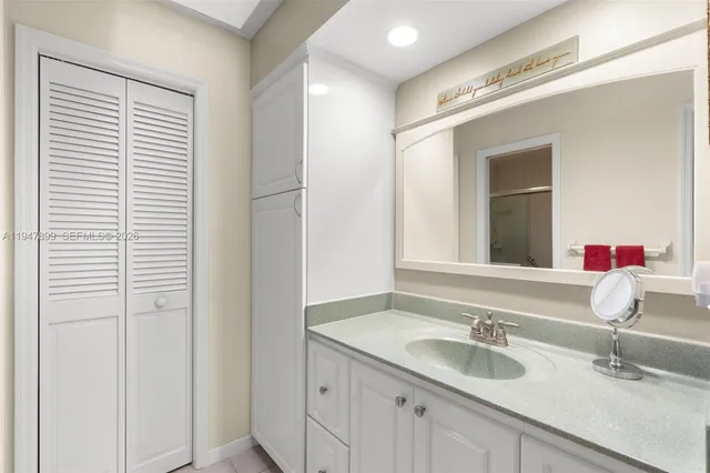 $355,000 | 6756 Southeast Bunker Hill Drive, Hobe Sound, FL 33455