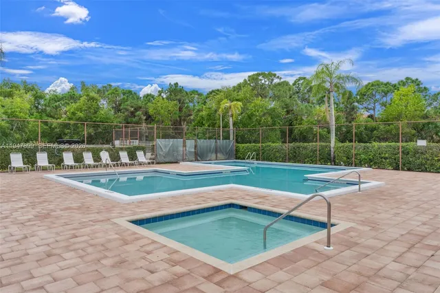 $355,000 | 6756 Southeast Bunker Hill Drive, Hobe Sound, FL 33455
