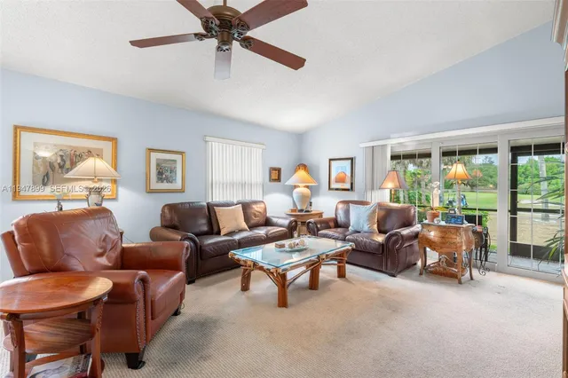 $355,000 | 6756 Southeast Bunker Hill Drive, Hobe Sound, FL 33455