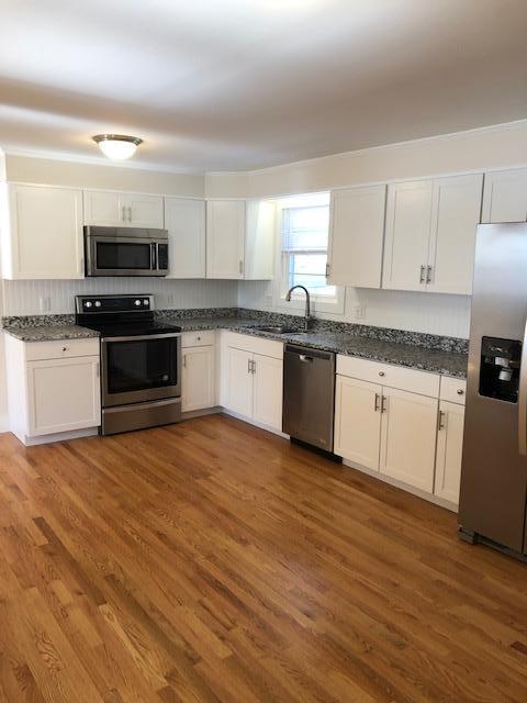 25 Berkshire Road Portland, ME 04103 - Photo 2 of 20 Berk4