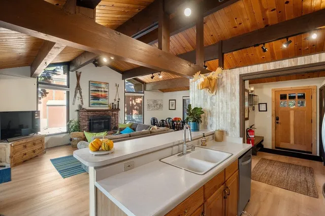 $1,250,000 | 5659 Rhodesia Road, Carnelian Bay, CA 96140