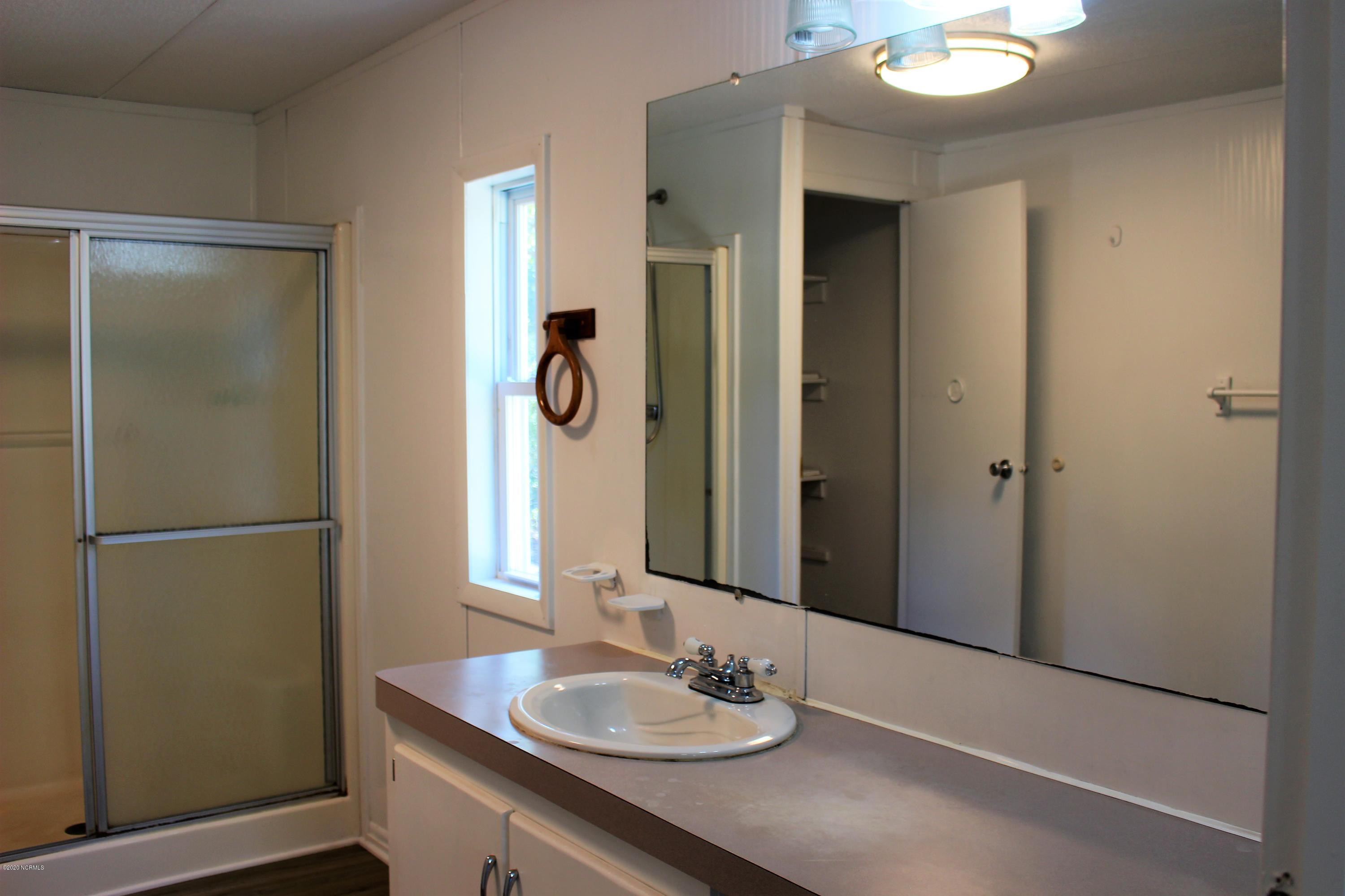 149 Maple Creek Road Southwest Supply, NC 28462 - Photo 12 of 19 Master bath