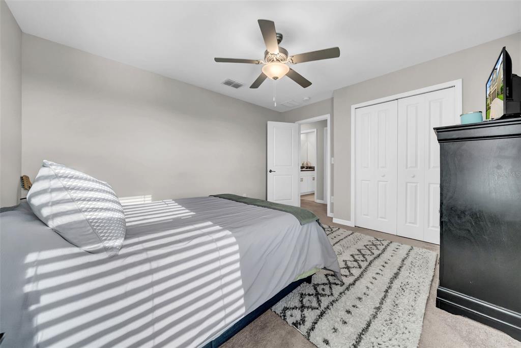 31440 Barrel Wave Way Wesley Chapel, FL 33545 - Photo 29 of 73