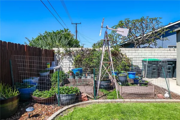 $1,665,000 | 390 North Milford Road, Orange, CA 92867
