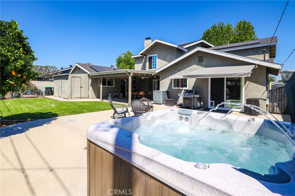 390 North Milford Road Orange, CA 92867 - Photo 7 of 34 Backyard