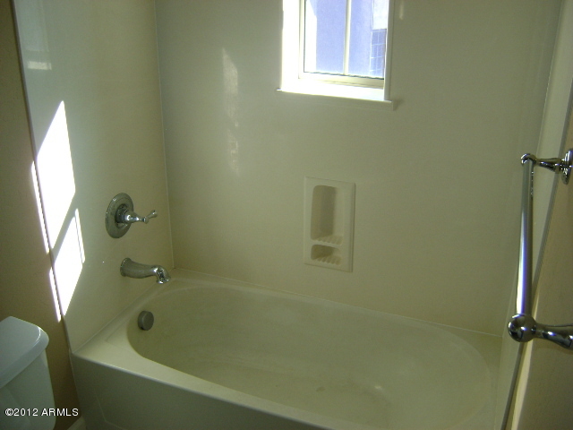 3935 East Rough Rider Road, Unit 1198 Phoenix, AZ 85050 - Photo 4 of 23 BATHROOM