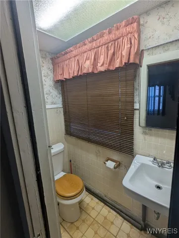 $301,000 | 263 Norwalk Avenue, Buffalo, NY 14216