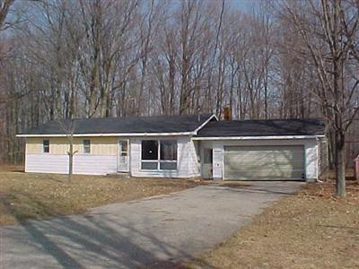 21786 Sylvan Reed City, MI 49677 - Photo 1 of 6 Primary Photo