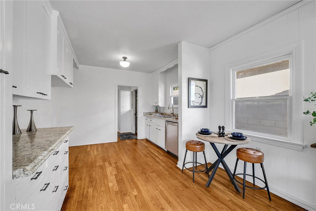 1117 Mt Lowe Drive Altadena, CA 91001 - Photo 18 of 77