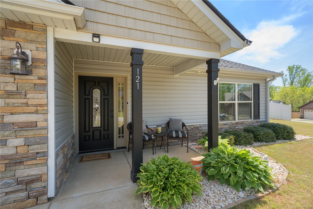 121 Pheasant Ridge Drive Anderson, SC 29626 - Photo 4 of 26