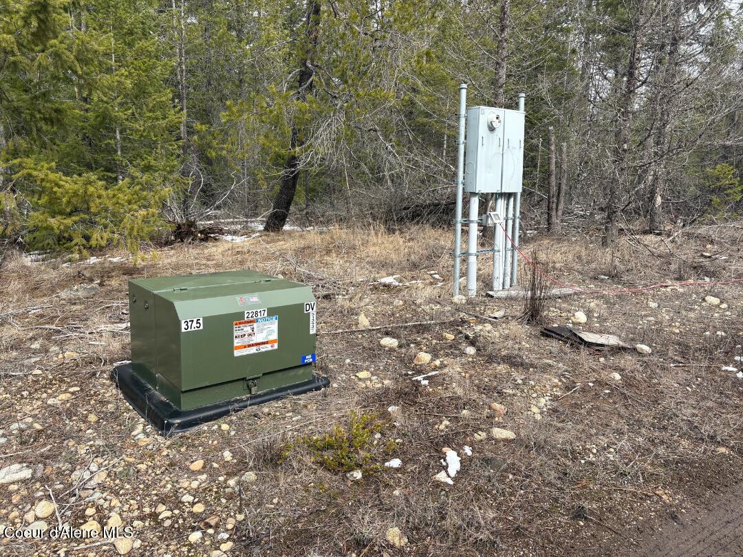 24384 North Grouse Road Rathdrum, ID 83858 - Photo 4 of 11 5