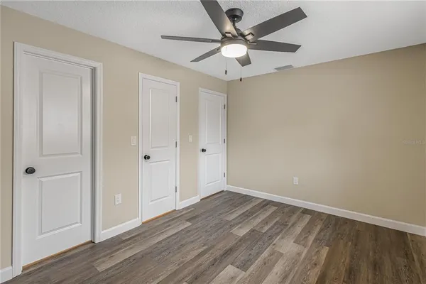 $299,900 | 2710 Lakewood Lane, Eustis, FL 32726